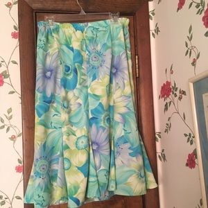 Flowered skirt